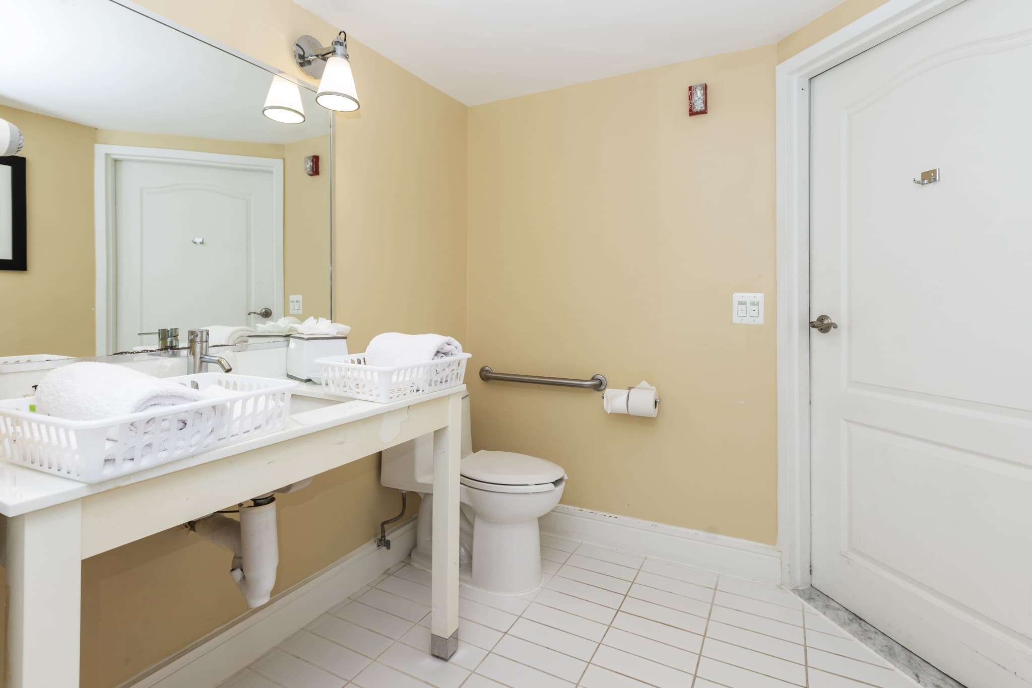 King Accessible Room